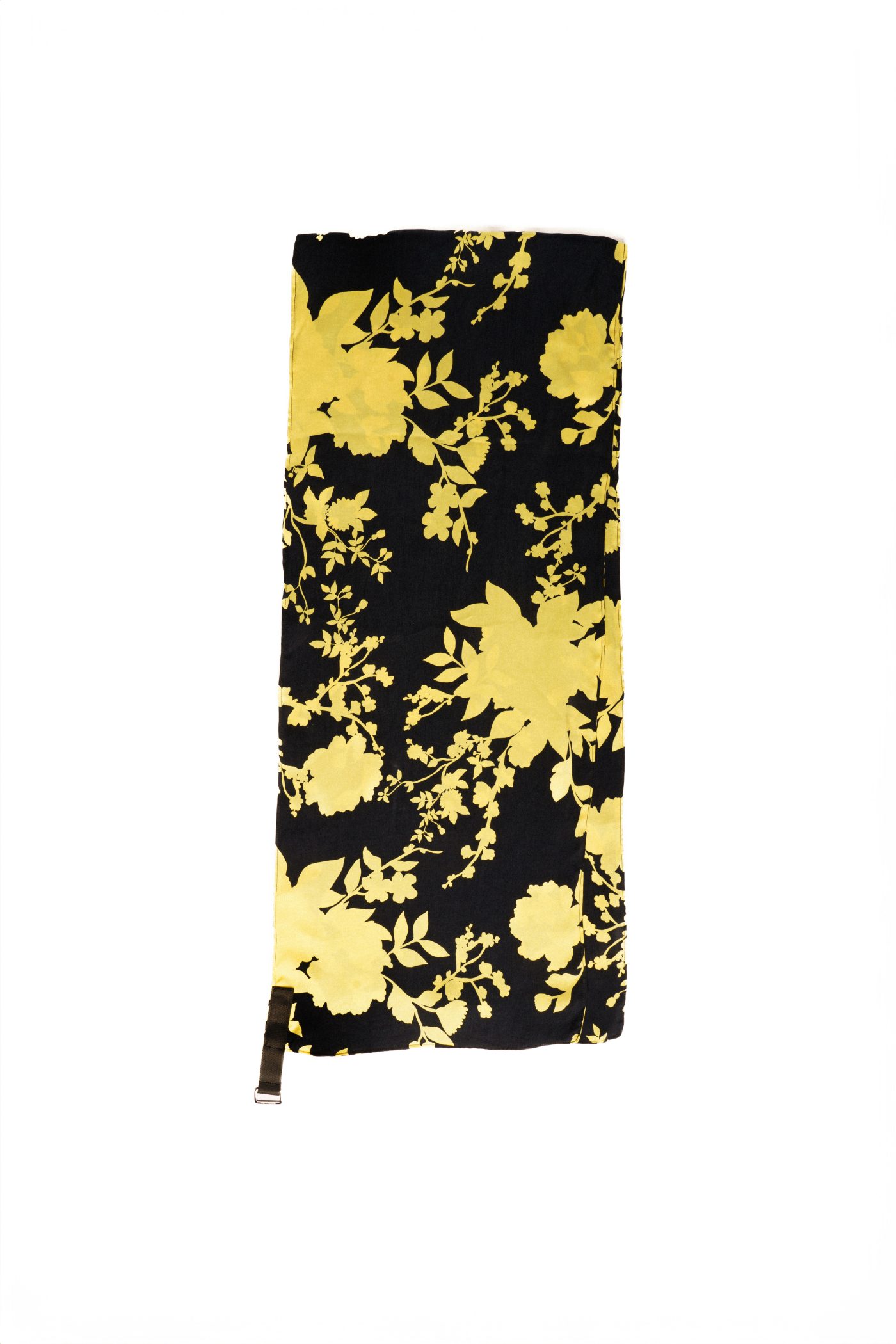 KM01 Scarf Floral Yellow / Black - Image 2